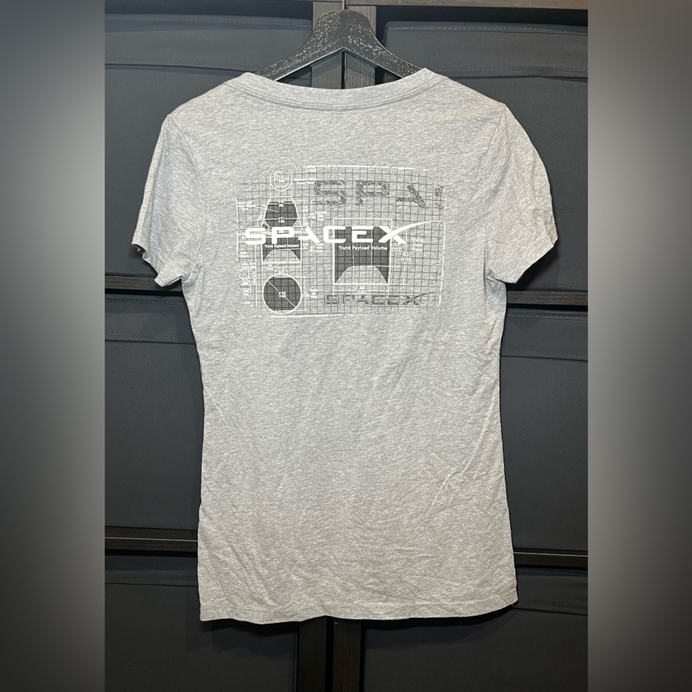 Space X Grey V-Neck Logo Woman’s T-Shirt Size Large Big Print